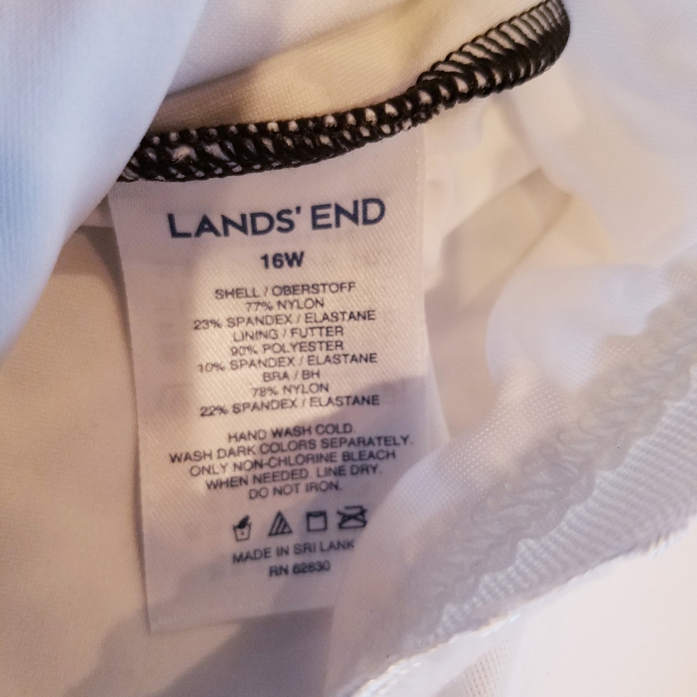 NWOT Lands End one-piece swimsuit black/white - Picture 4 of 5